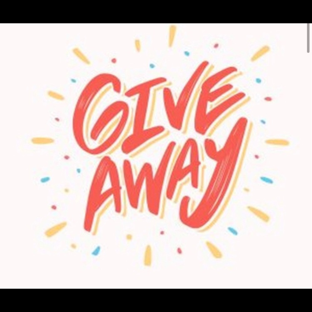 Make sure to check out @ moj123 for this giveaway